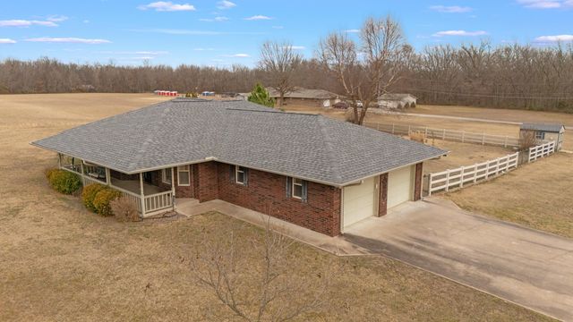 29670 S 630 Road, Grove, OK 74344