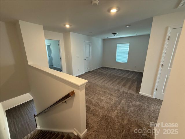 3204 Lilac Grove Drive, Charlotte, NC 28269