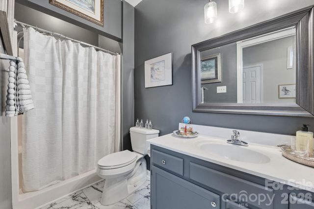 19986 Oak Leaf Circle, Cornelius, NC 28031