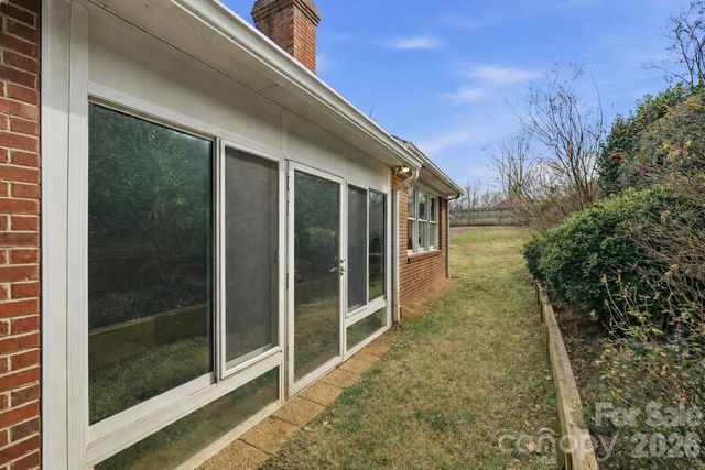 19986 Oak Leaf Circle, Cornelius, NC 28031