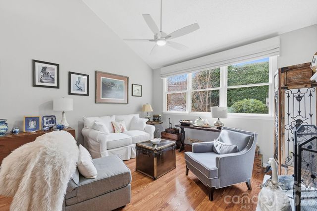 19986 Oak Leaf Circle, Cornelius, NC 28031