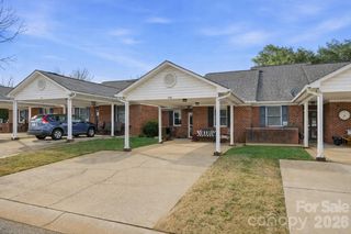 19986 Oak Leaf Circle, Cornelius, NC 28031