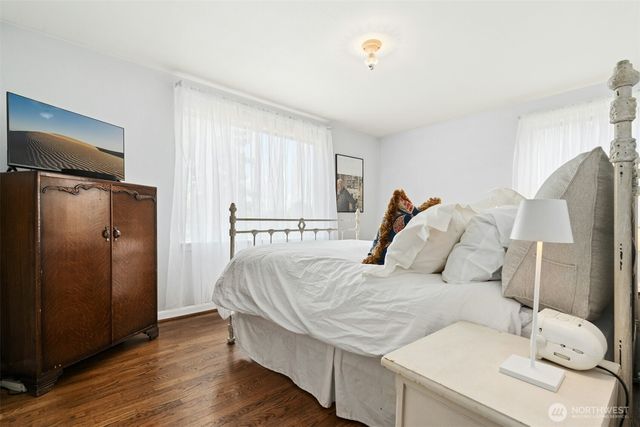 1217 S Charlestown Street, Seattle, WA 98108