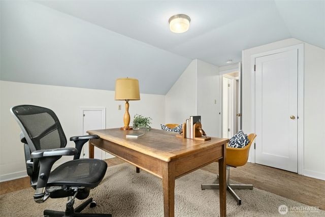 1217 S Charlestown Street, Seattle, WA 98108