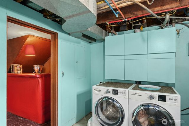 1217 S Charlestown Street, Seattle, WA 98108