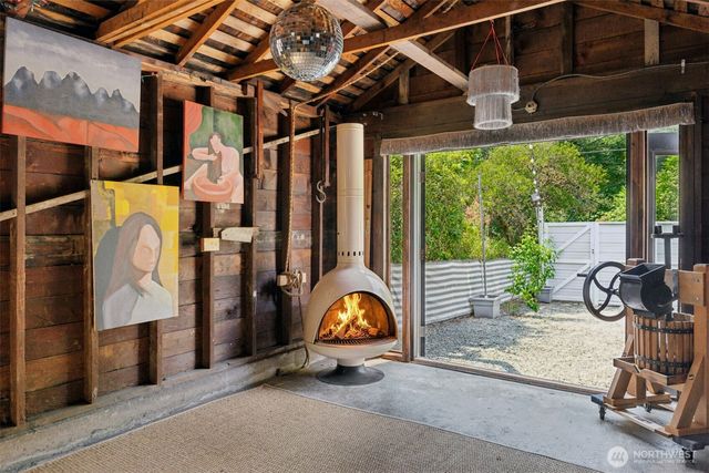 1217 S Charlestown Street, Seattle, WA 98108