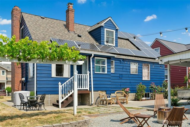 1217 S Charlestown Street, Seattle, WA 98108