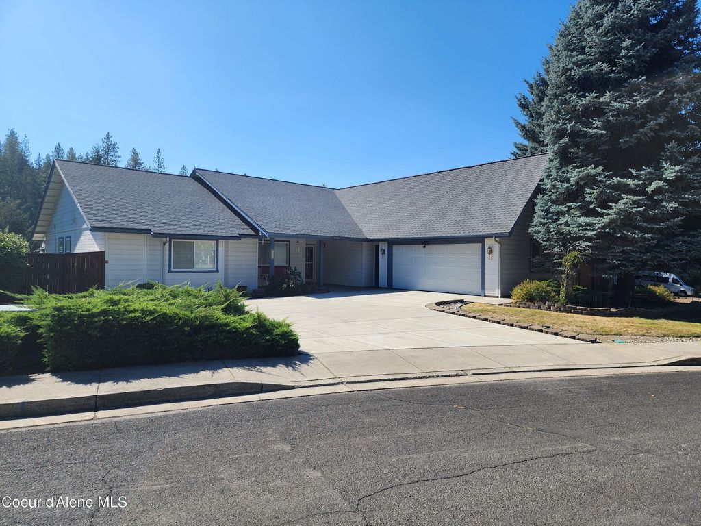 1812 E NOBLE CIR, Coeur D'alene, ID 83815