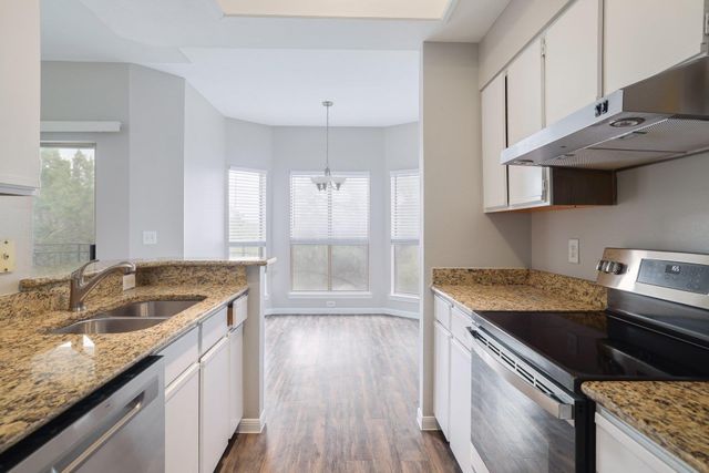 6000 Shepherd Mountain CV 1711, Austin, TX 78730