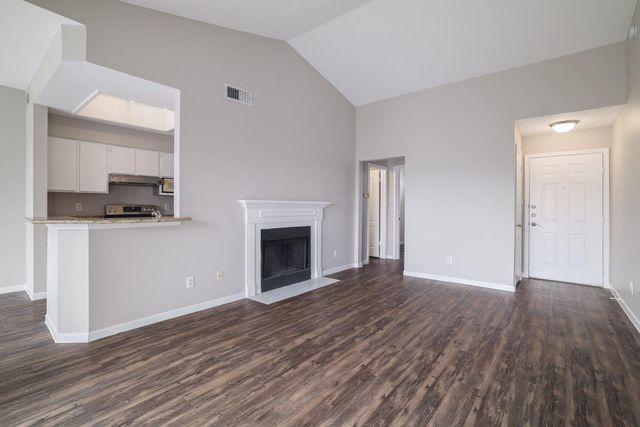 6000 Shepherd Mountain CV 1711, Austin, TX 78730