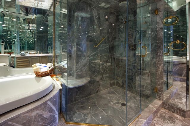 2480 Presidential Way 1004, West Palm Beach, FL 33401