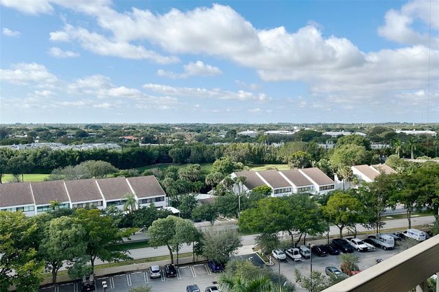 2480 Presidential Way 1004, West Palm Beach, FL 33401