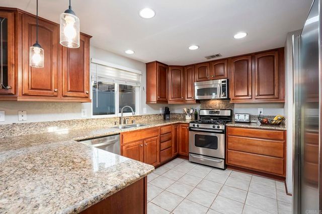 8416 JALAL ST, Lakeside, CA 92040