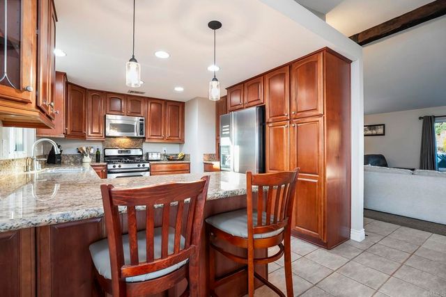 8416 JALAL ST, Lakeside, CA 92040