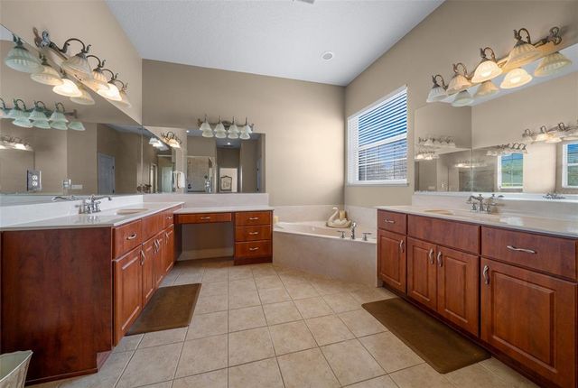 5073 SE 39TH LOOP, Ocala, FL 34480