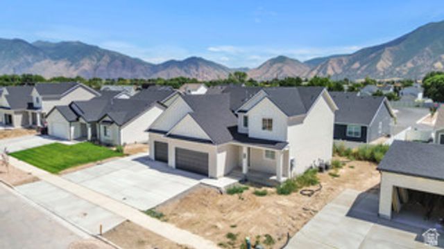 3982 N 350 W, Enoch, UT 84721