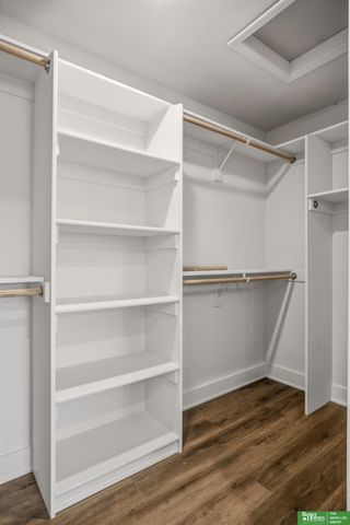 2452 Camden Avenue, Omaha, NE 68111