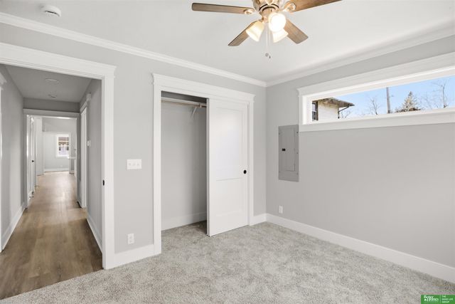 2452 Camden Avenue, Omaha, NE 68111