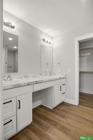 2452 Camden Avenue, Omaha, NE 68111