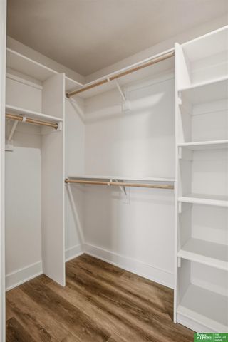 2452 Camden Avenue, Omaha, NE 68111