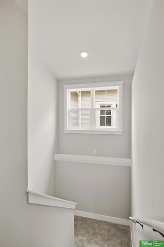 2452 Camden Avenue, Omaha, NE 68111