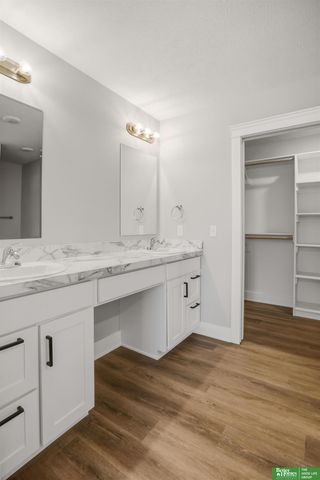 2452 Camden Avenue, Omaha, NE 68111