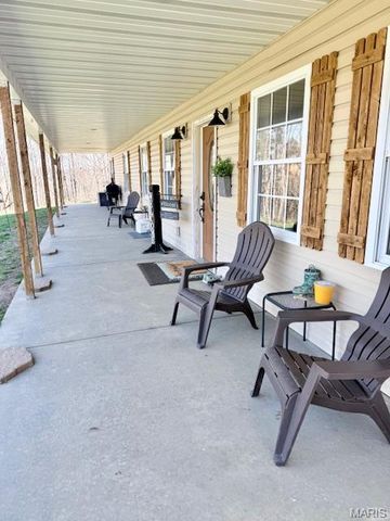 8032 T Highway, Fredericktown, MO 63645