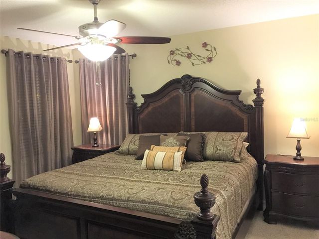 949 LAKE BERKLEY DRIVE, Kissimmee, FL 34746