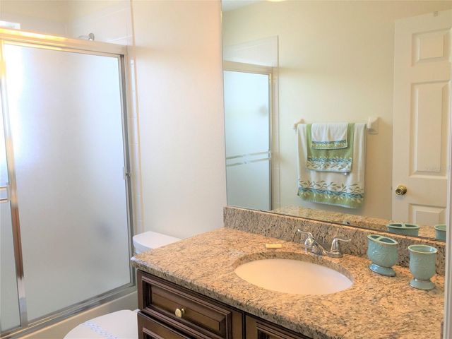 949 LAKE BERKLEY DRIVE, Kissimmee, FL 34746