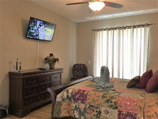 949 LAKE BERKLEY DRIVE, Kissimmee, FL 34746