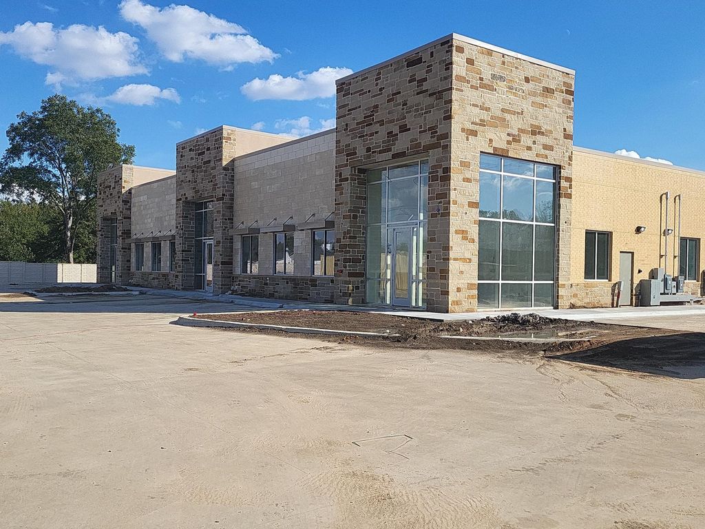 803 W Southlake Boulevard 140, Southlake, TX 76092