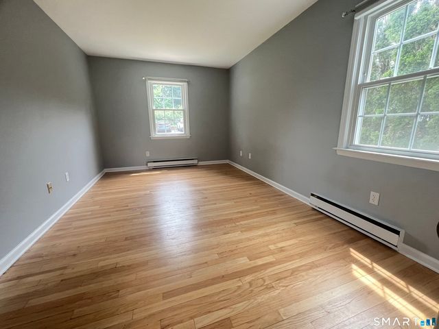 21 Leonard Street, Stamford, CT 06906