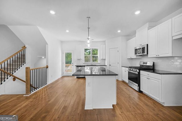 1693 Lansmere Street SW, Marietta, GA 30008