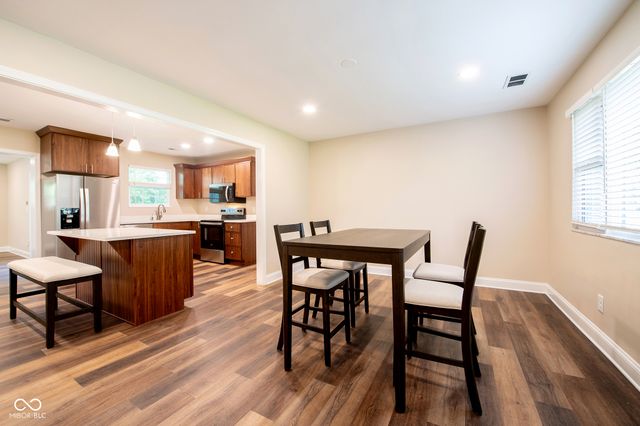 2516 Colony Court, Carmel, IN 46280