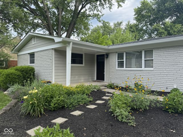 2516 Colony Court, Carmel, IN 46280