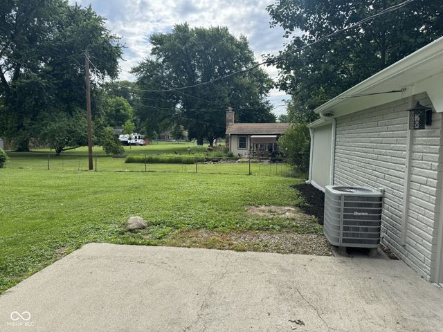 2516 Colony Court, Carmel, IN 46280