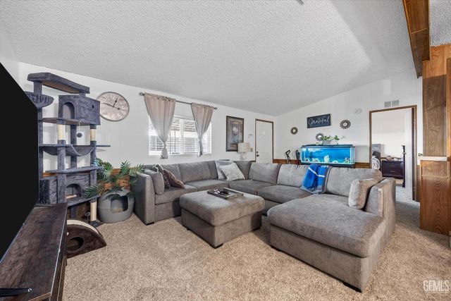 1301 Taft Highway 166, Bakersfield, CA 93307