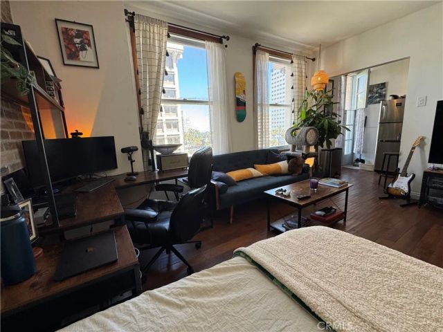 455 E Ocean, Long Beach, CA 90802