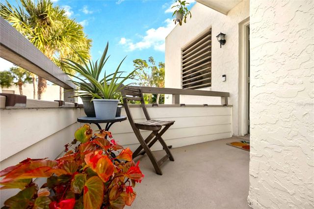 320 TIMBER LAKE DRIVE 320, Bradenton, FL 34210