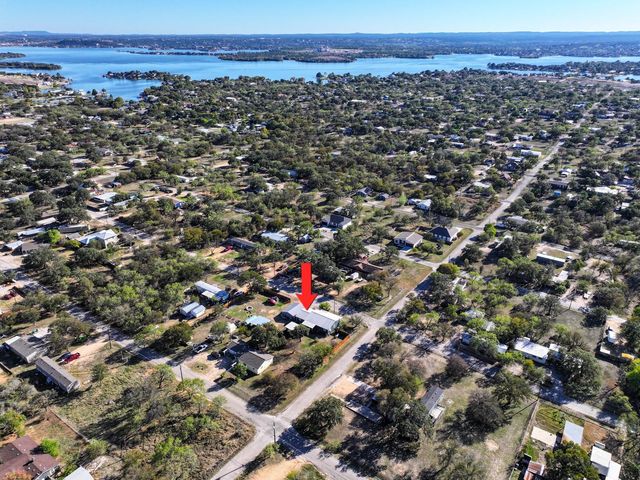 301 E Castlebriar DR, Marble Falls, TX 78654