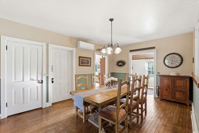 1770 Pleasant Valley ROAD, Grafton, WI 53024