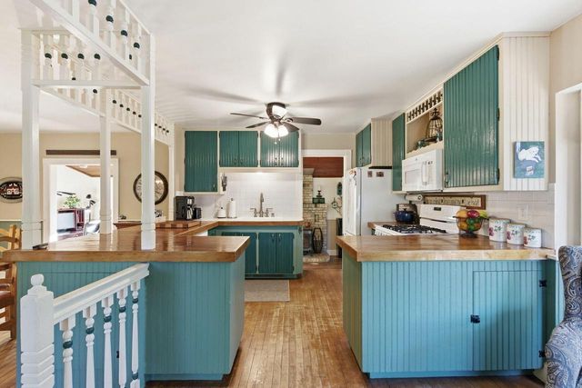 1770 Pleasant Valley ROAD, Grafton, WI 53024
