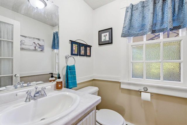1770 Pleasant Valley ROAD, Grafton, WI 53024