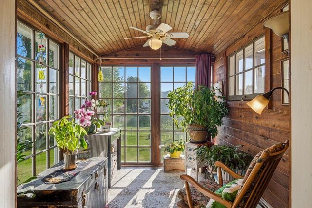 1770 Pleasant Valley ROAD, Grafton, WI 53024