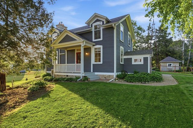 1770 Pleasant Valley ROAD, Grafton, WI 53024
