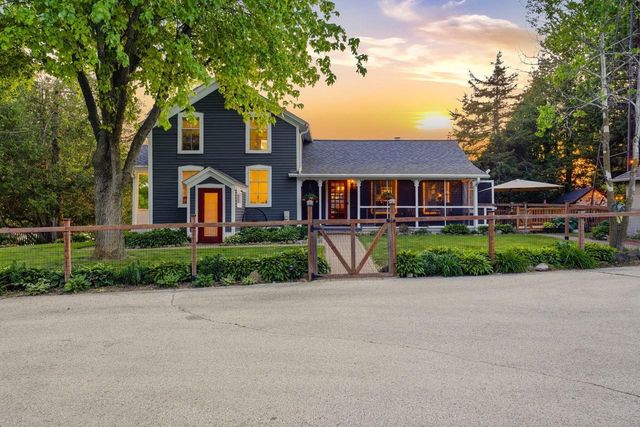 1770 Pleasant Valley ROAD, Grafton, WI 53024
