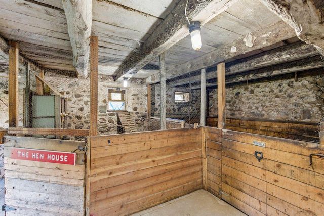 1770 Pleasant Valley ROAD, Grafton, WI 53024