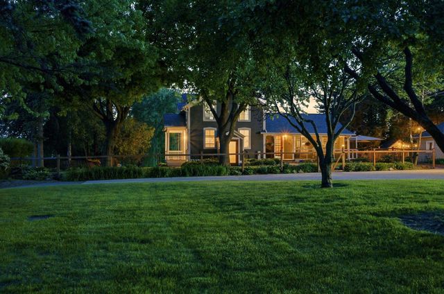 1770 Pleasant Valley ROAD, Grafton, WI 53024
