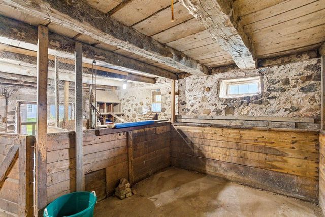 1770 Pleasant Valley ROAD, Grafton, WI 53024