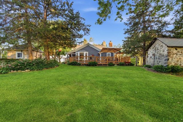 1770 Pleasant Valley ROAD, Grafton, WI 53024